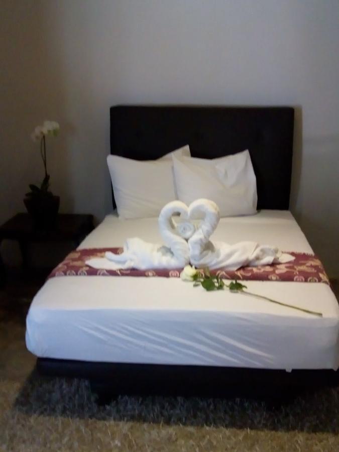 Hotel Virrey De Mendoza 3*